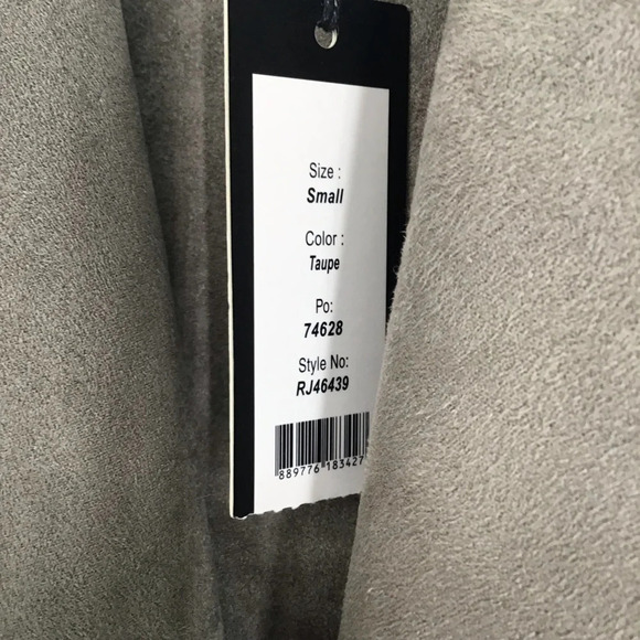 Romeo & Juliet Couture Women’s Faux Suede Open Vest NWT Size S - Picture 7 of 9